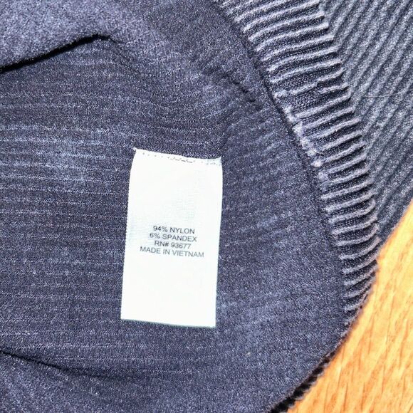 Arizona Ribbed V-Neck Long Sleeve Crop Top Juniors Large Phantom Grey E22 - Picture 5 of 8